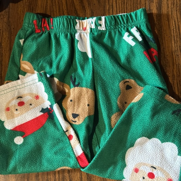 Pajama set - Picture 8 of 12